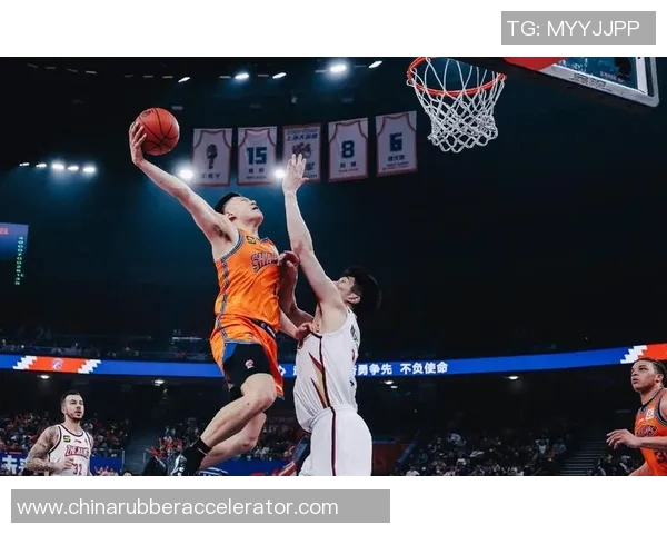CBA新疆队对阵上海队精彩视频直播全程回顾与赛后分析